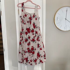 Floral Sleeveless Dress - Red Roses on Cream